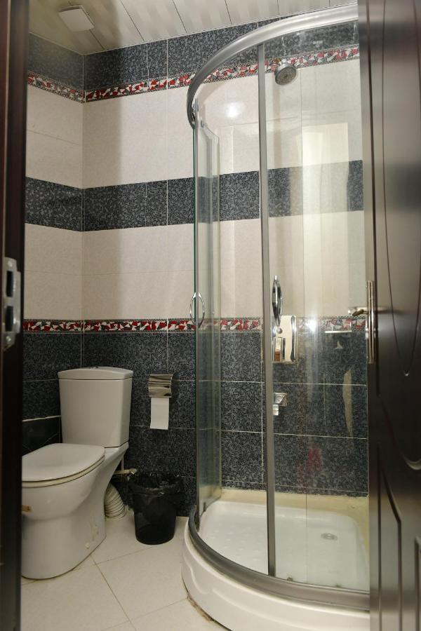 Antika Hotel Μπατούμι Εξωτερικό φωτογραφία